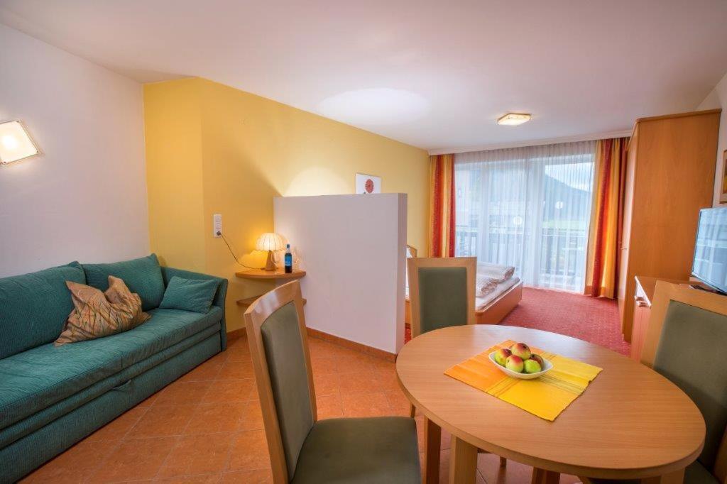 Garni Roesslhof Hotel Hollersbach im Pinzgau Luaran gambar