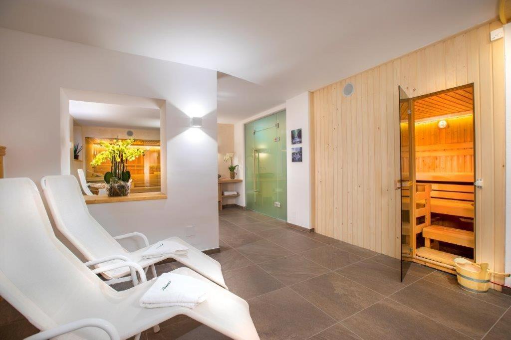 Garni Roesslhof Hotel Hollersbach im Pinzgau Luaran gambar