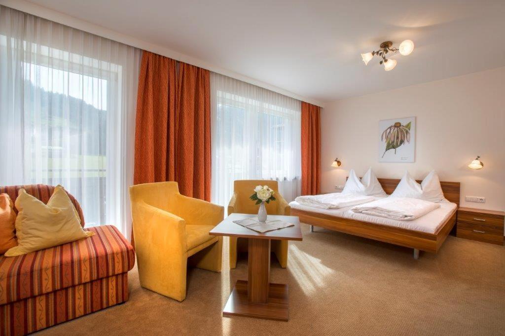 Garni Roesslhof Hotel Hollersbach im Pinzgau Luaran gambar